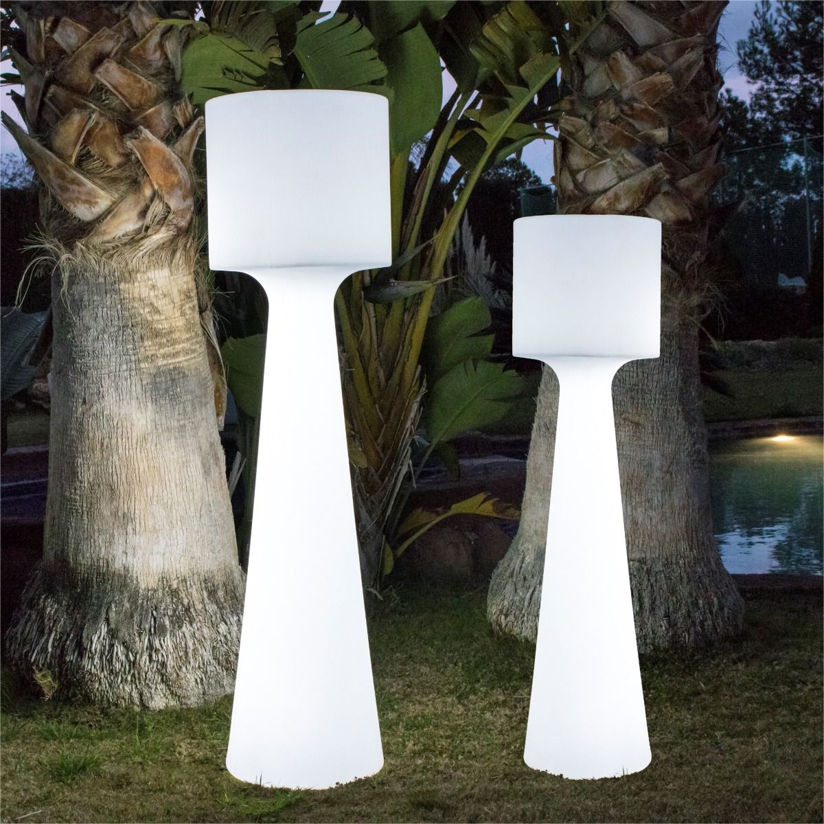 Lampa zewnętrzna GRACE RGB 3105